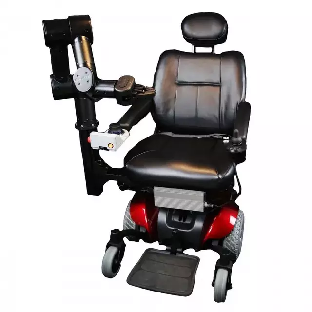 沈陽自動(dòng)化所研制出復(fù)合式排爆機(jī)器人“天蝎